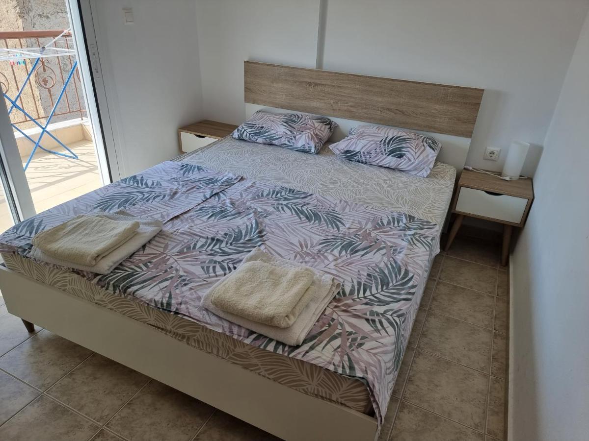 Lucas2 Lux Flogita apartment Extérieur photo